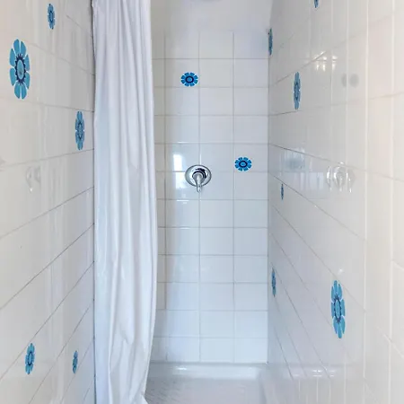 M051 - Marcelli, Con Giardino Vicino Al Mare