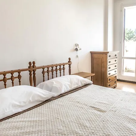 M051 - Marcelli, Con Giardino Vicino Al Mare *