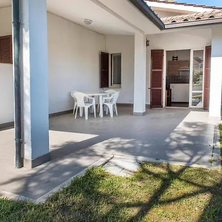 M051 - Marcelli, Con Giardino Vicino Al Mare Apartament Marcelli